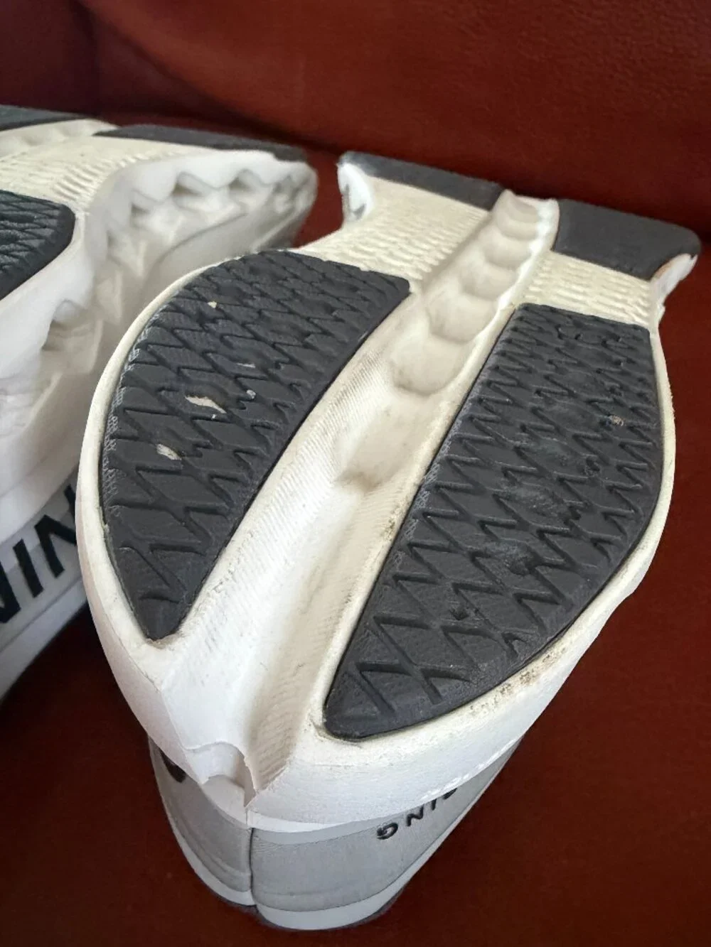 On Cloudsurfer Next Women's Glacier/White Sneakers Size: 7